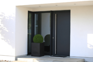 aluminium door manufacturer