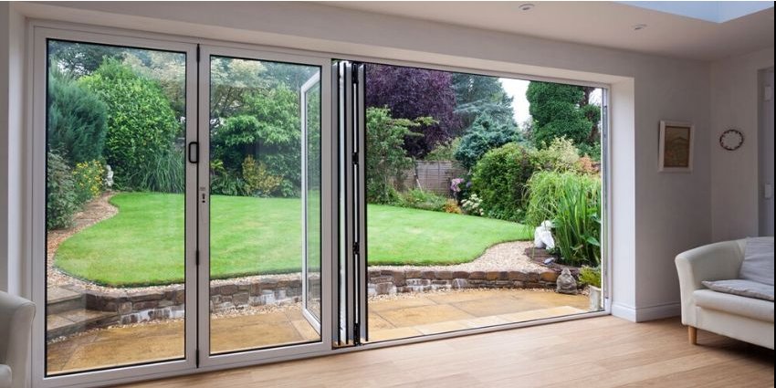 Aluminium_bi-fold_doors